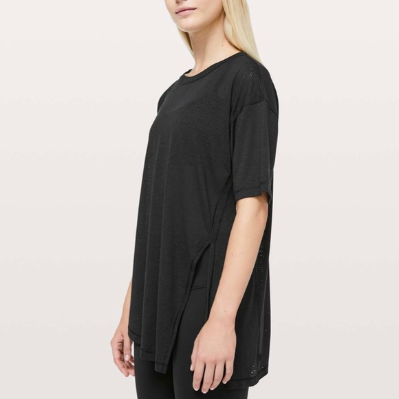 LULULEMON Sneak Out Short Sleeve - Picture 2 of 6